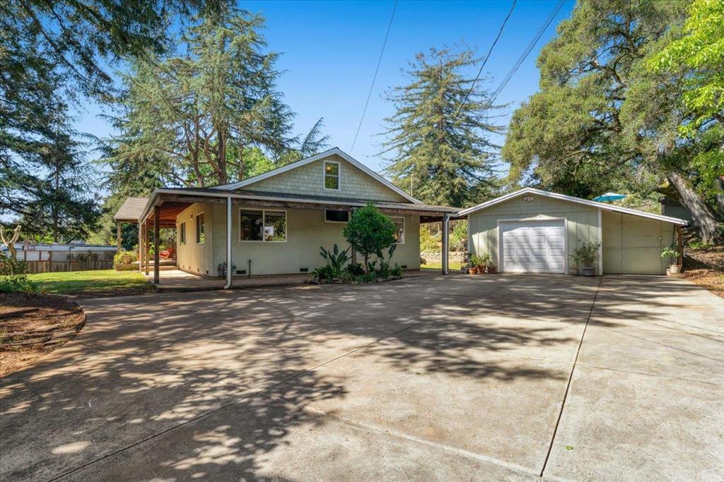 11 Eureka Canyon Road Property Photo 5