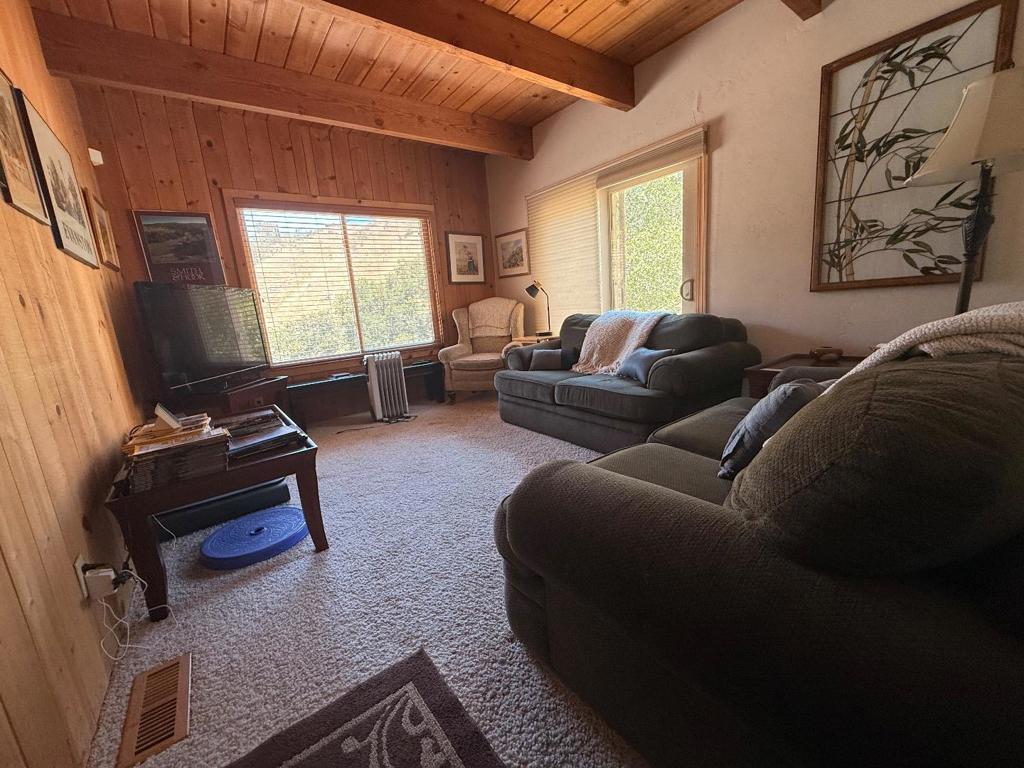 419 Corral De Tierra Road Property Photo 5