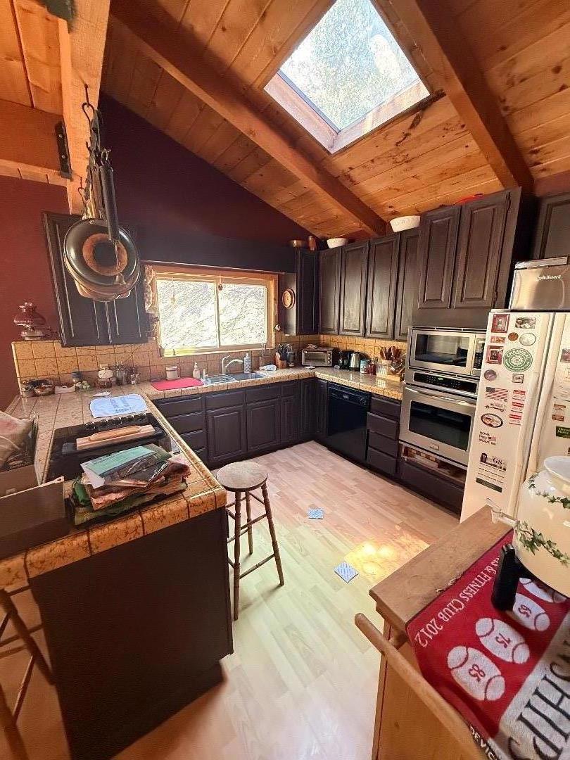 419 Corral De Tierra Road Property Photo 8