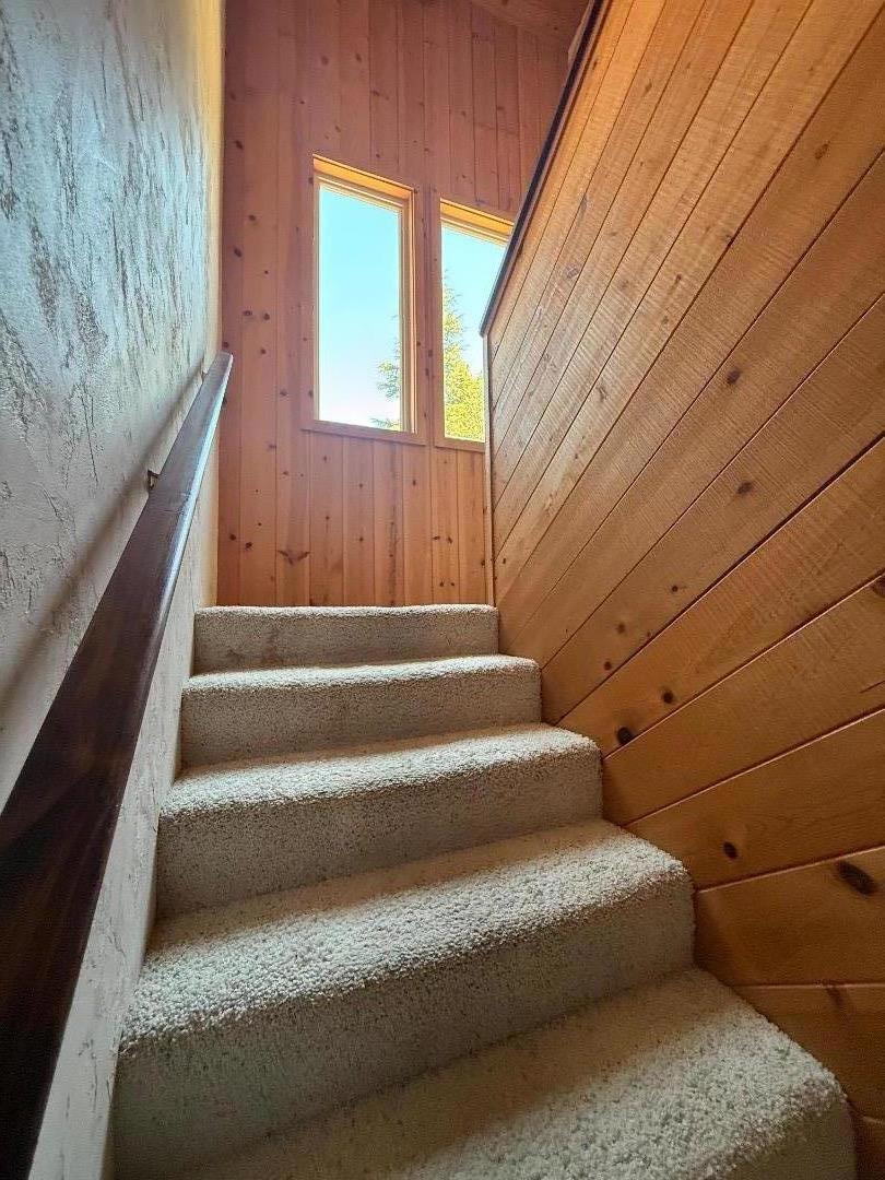 419 Corral De Tierra Road Property Photo 17