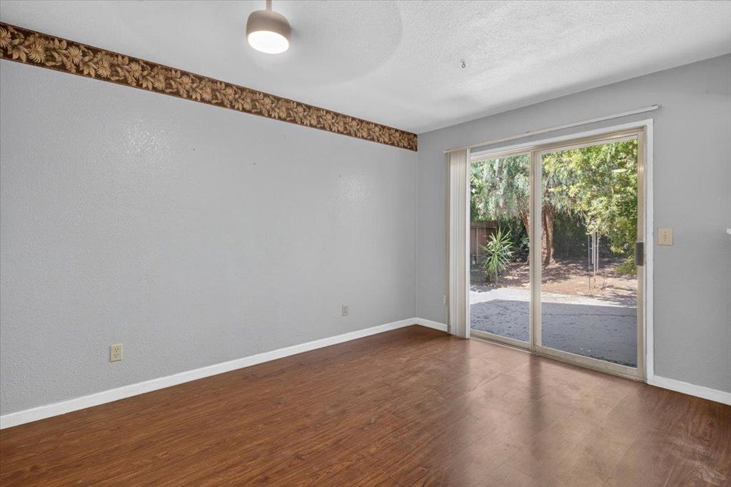 324 Barros Street Property Photo 10