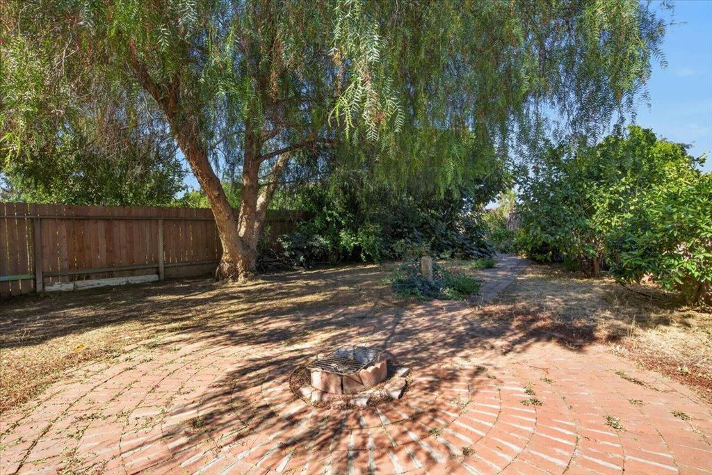 324 Barros Street Property Photo 24