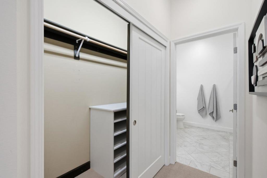 1001 Laurel Street 113 Property Photo 21