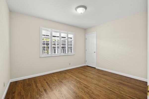 5525 Amby Drive Property Photo 18