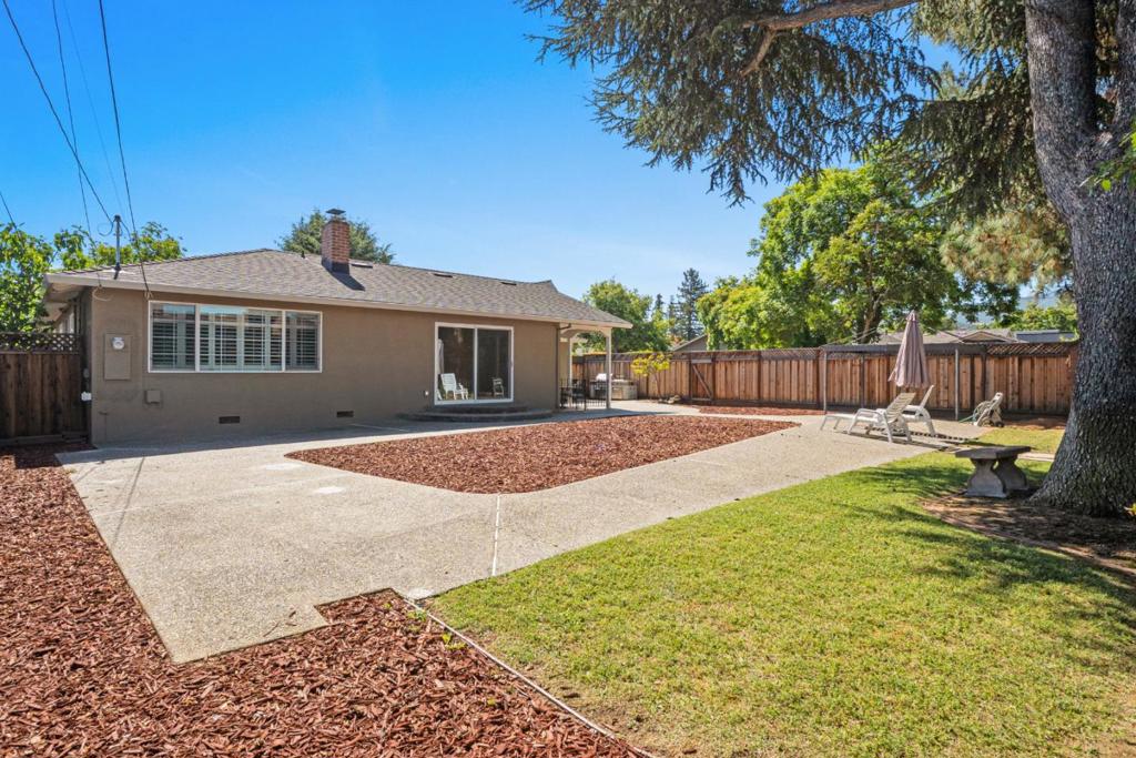 5525 Amby Drive Property Photo 22
