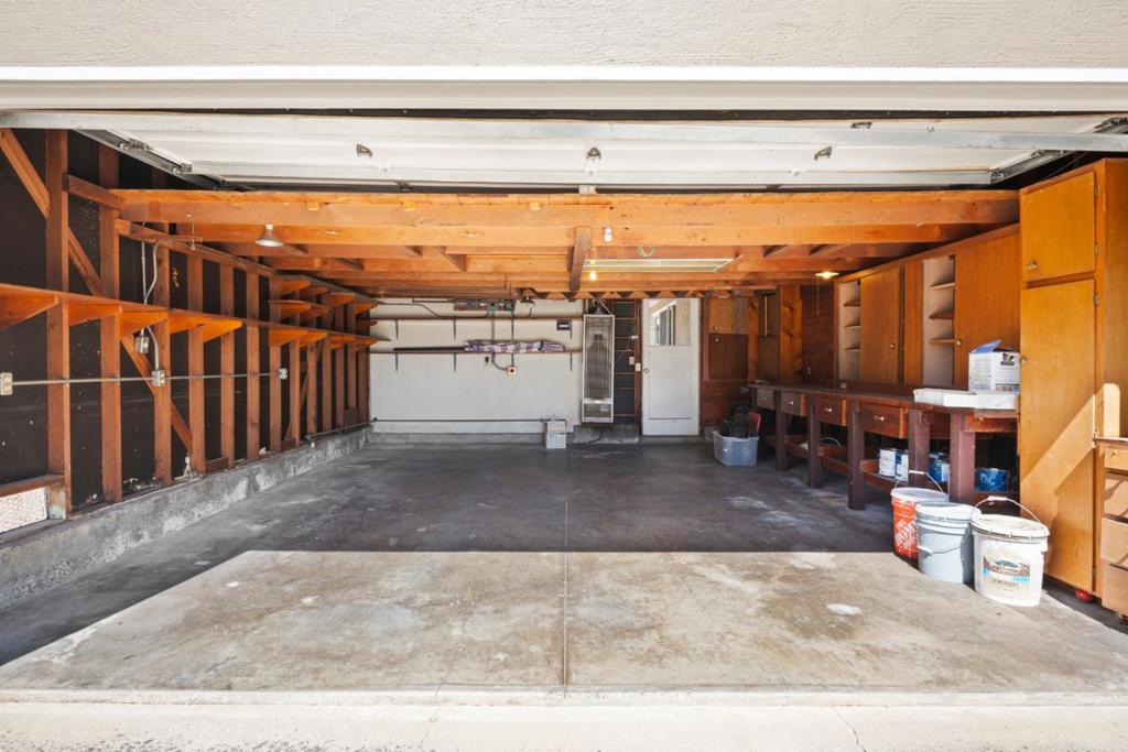 5525 Amby Drive Property Photo 26