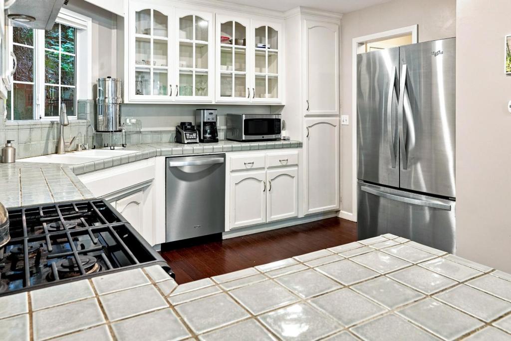 110 Azalea Way Property Photo 11