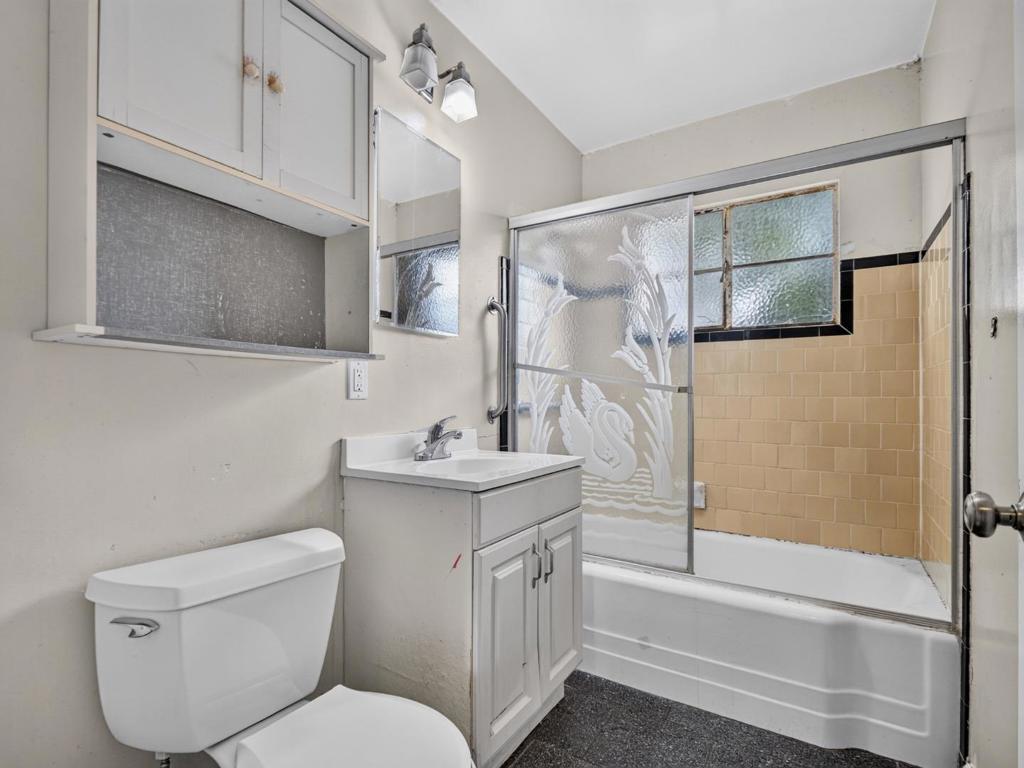 1436 Saratoga Avenue Property Photo 25