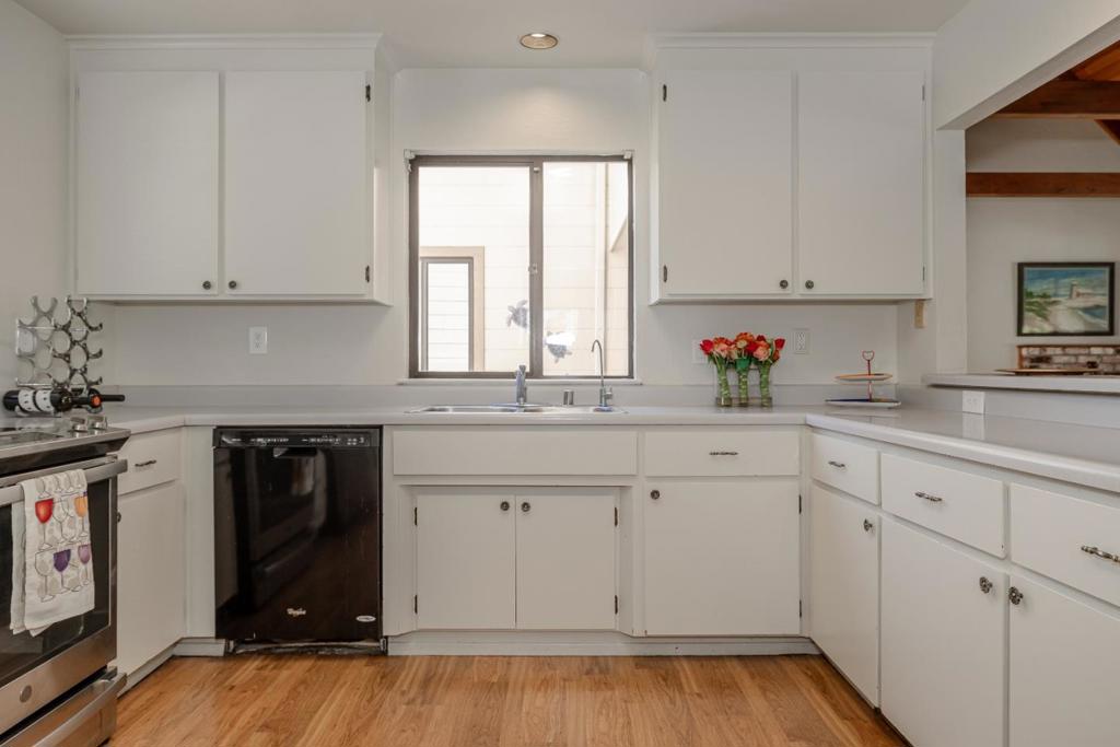 702 Beverly Avenue Property Photo 19