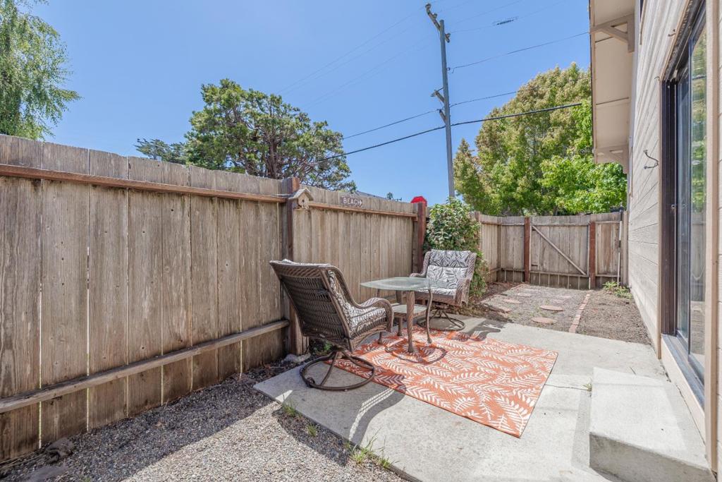 702 Beverly Avenue Property Photo 37