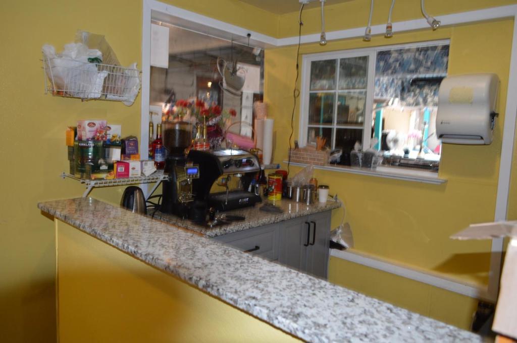 2265 Winchester Boulevard Property Photo 7