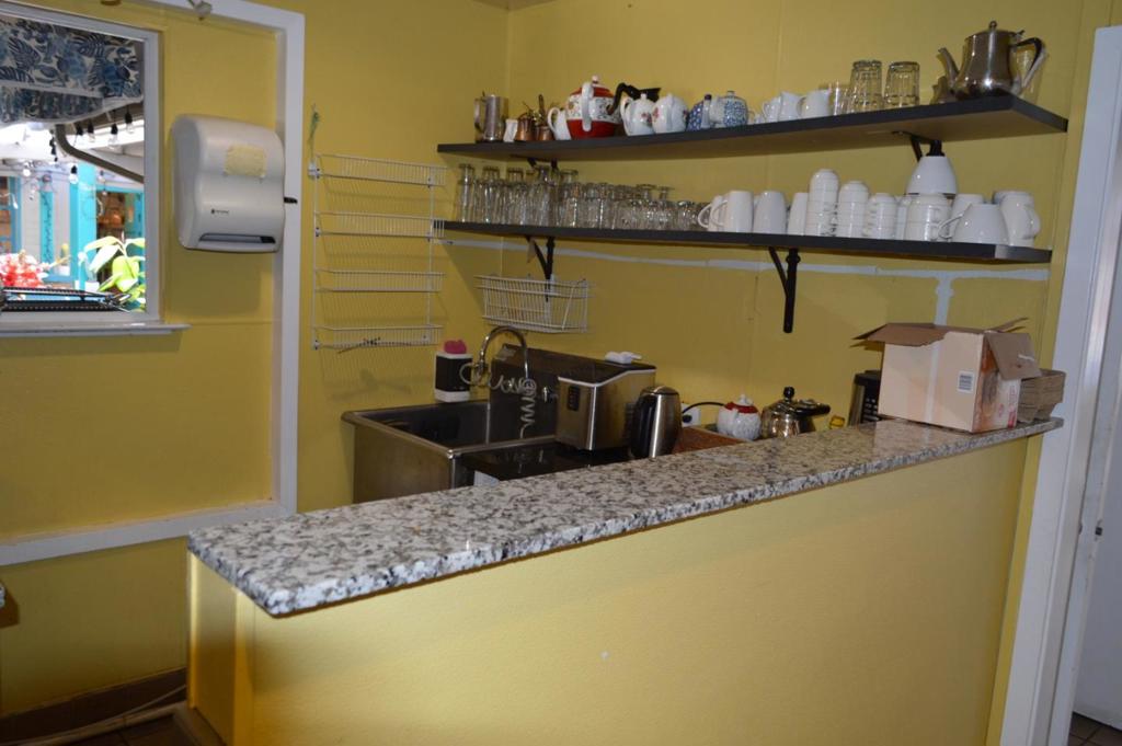2265 Winchester Boulevard Property Photo 8