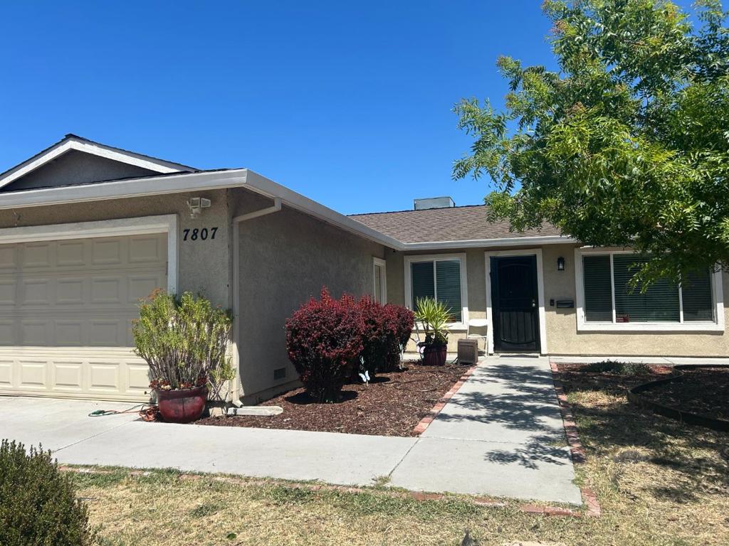 7807 19th Street Property Photo 1