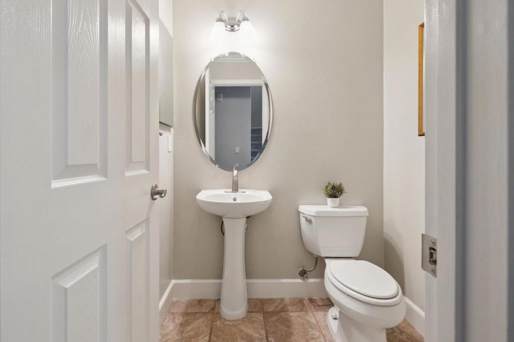 337 Bautista Place Property Photo 8