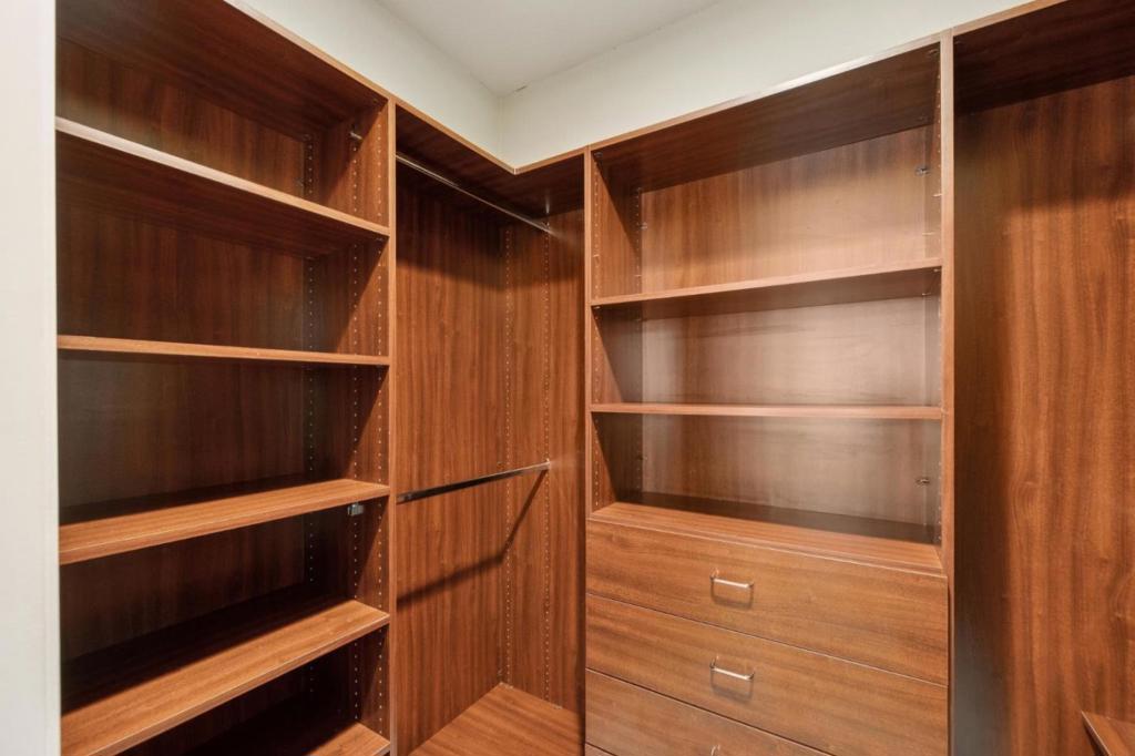 337 Bautista Place Property Photo 13