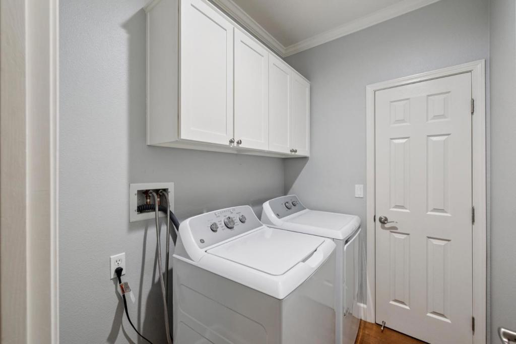 337 Bautista Place Property Photo 16