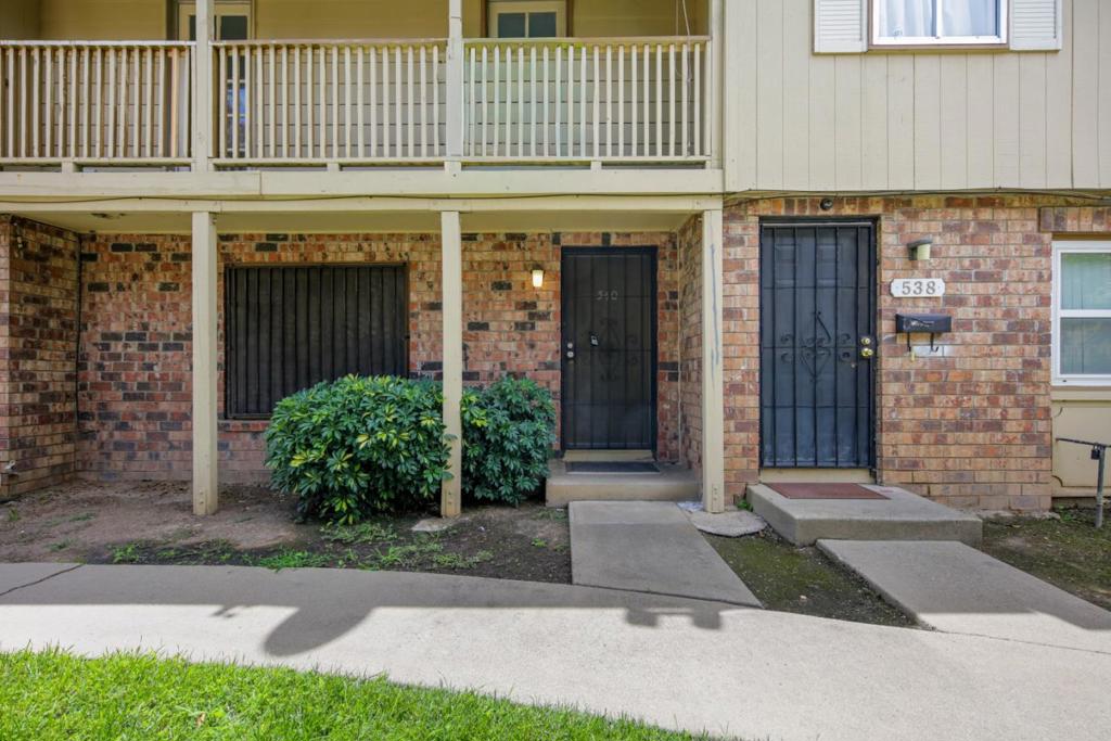540 Salem Way Property Photo 1