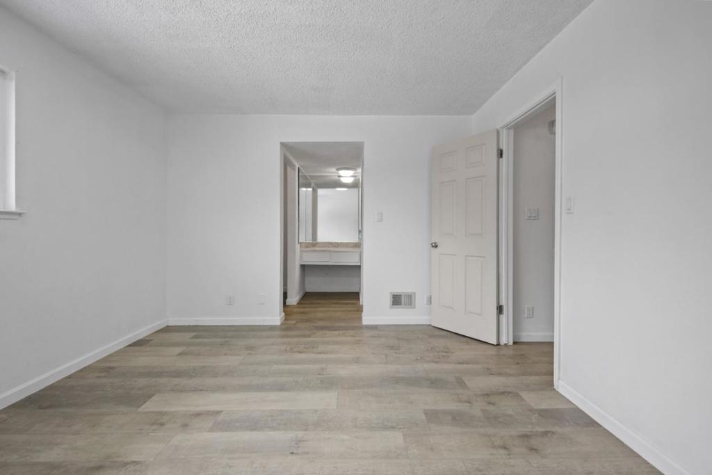 540 Salem Way Property Photo 24