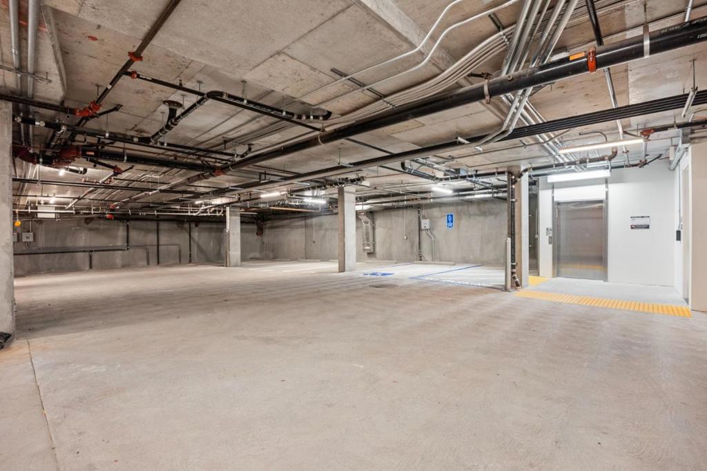 221 Hope Street Property Photo 43