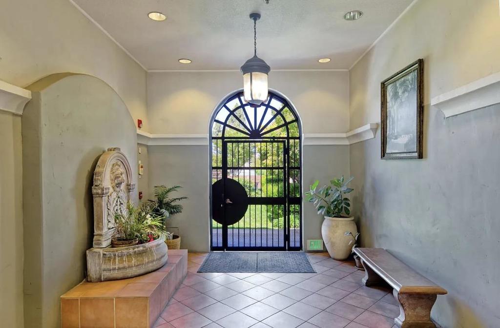 516 Martha Street 101 Property Photo 1