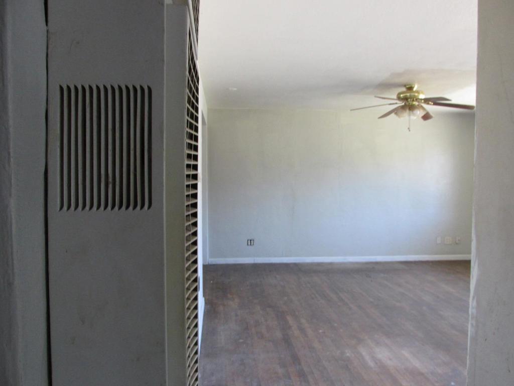3020 Airline Highway Property Photo 4