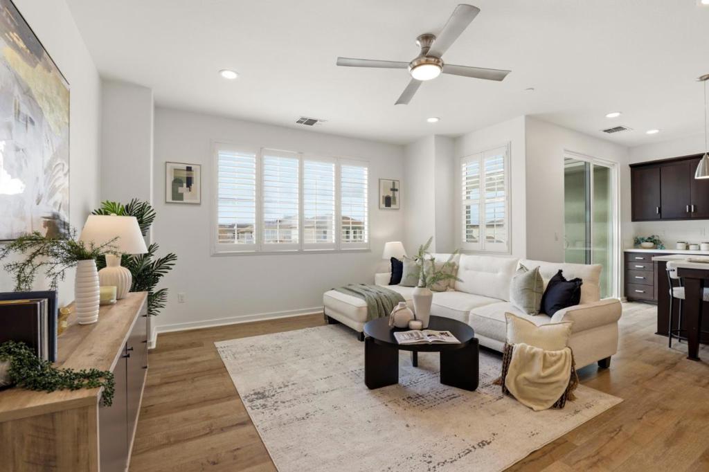 37665 Breakers Road Property Photo 2