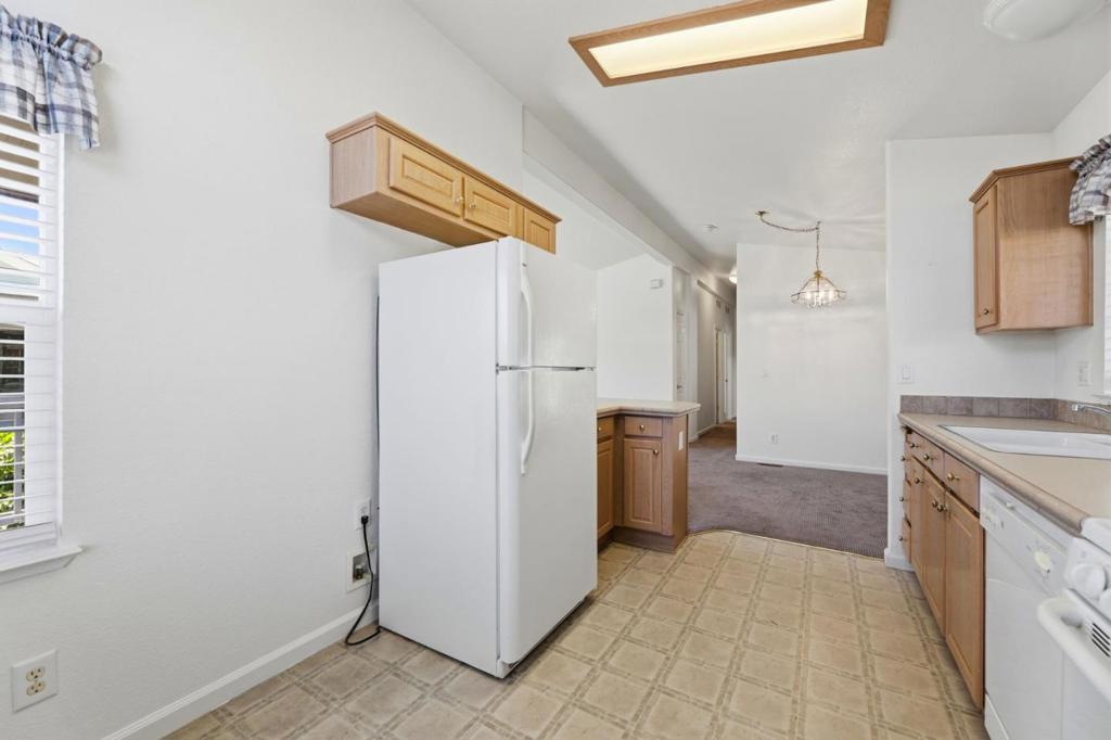 1111 Morse Avenue 176 Property Photo 11