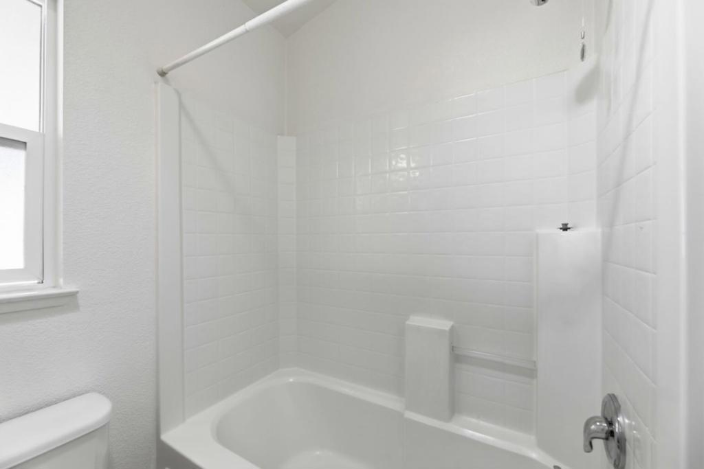 1111 Morse Avenue 176 Property Photo 25