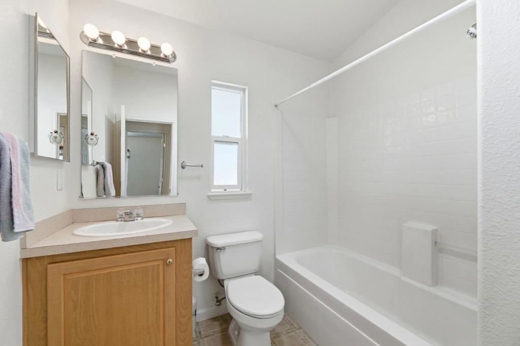 1111 Morse Avenue 176 Property Photo 26