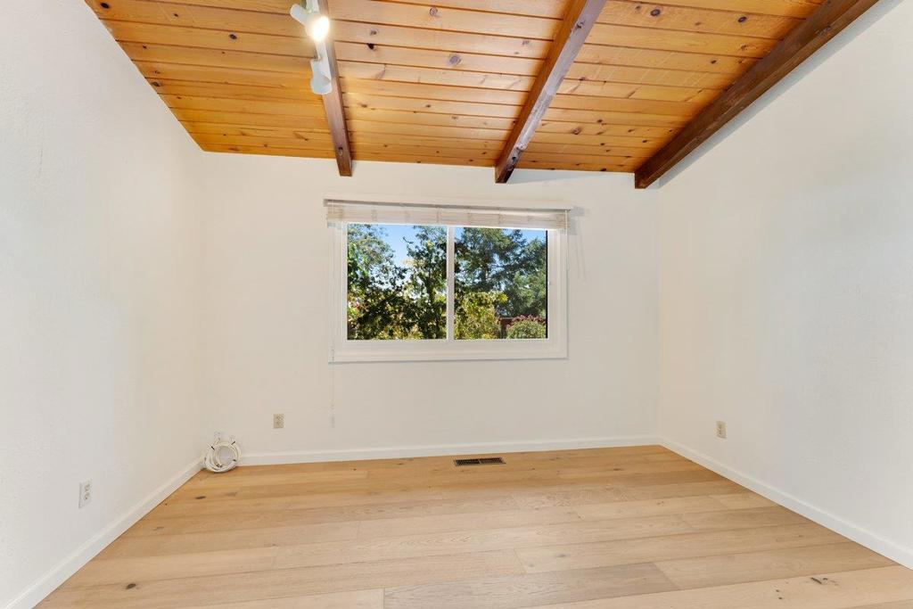 27255 Loma Prieta Way Property Photo 24