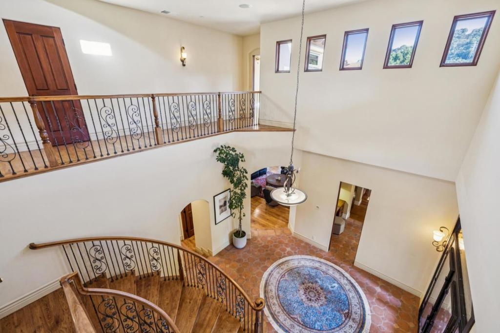 1295 Lions Peak Lane Property Photo 11