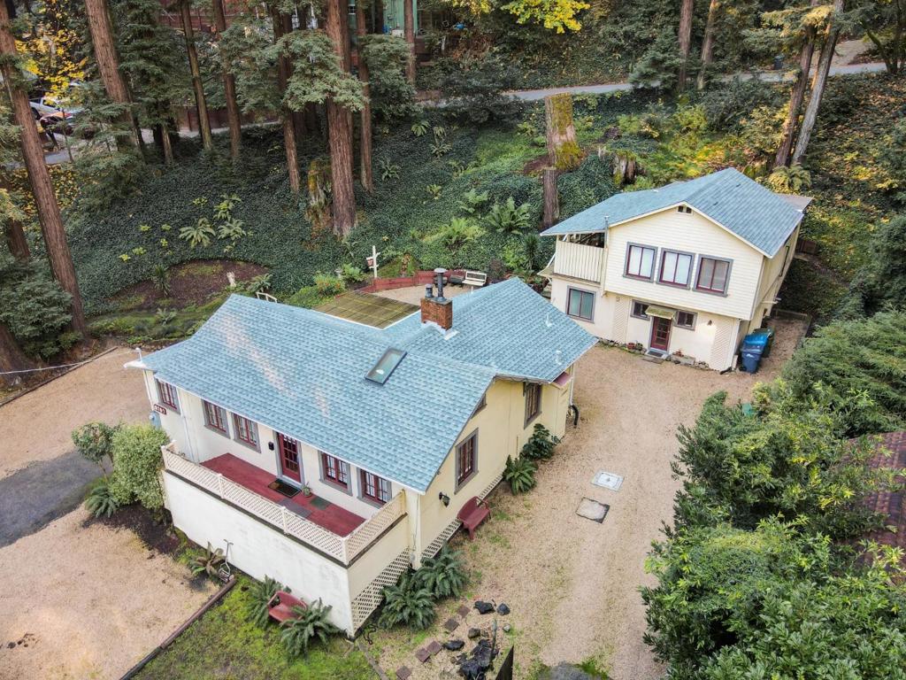 8787 Highway 9 Property Photo 1