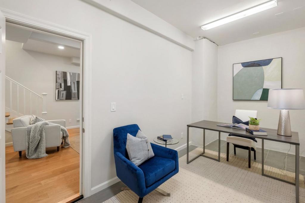 103 Winding Way Property Photo 32
