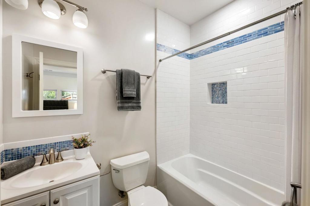103 Winding Way Property Photo 34