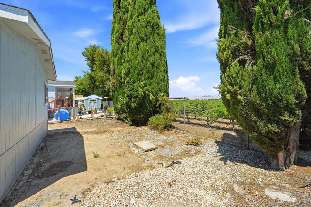 19690 N Highway 99 32 Property Photo 33