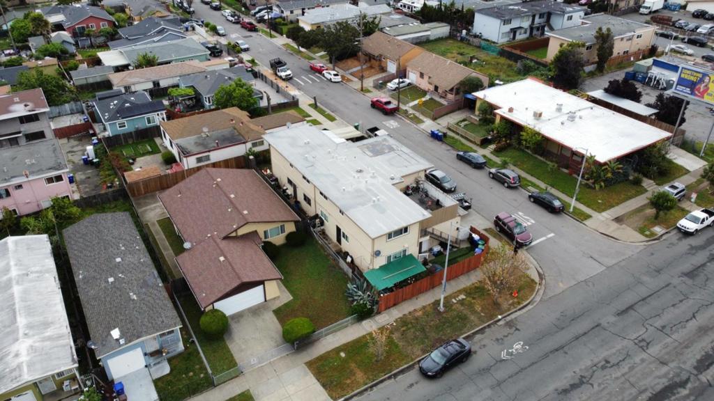 457 S 18th Street Property Photo 9