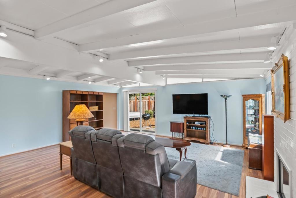 1496 Mcpherson Street Property Photo 4