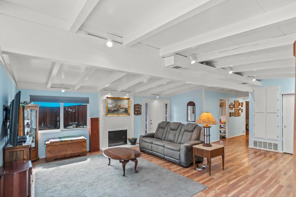 1496 Mcpherson Street Property Photo 5