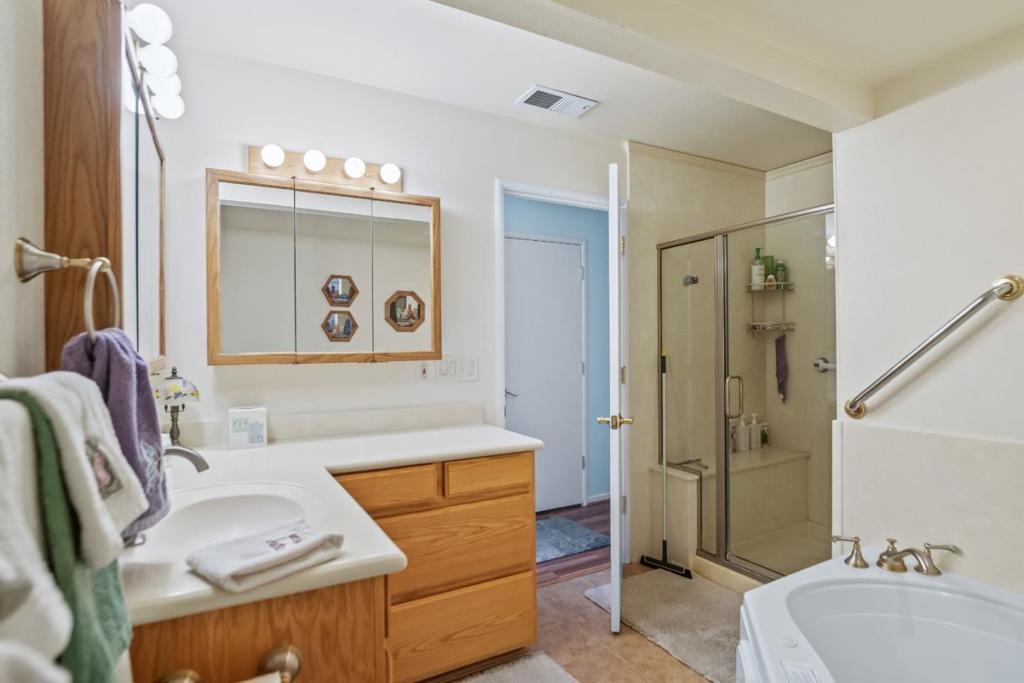 1496 Mcpherson Street Property Photo 14