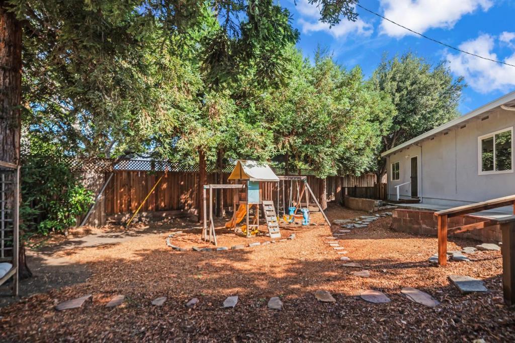 1496 Mcpherson Street Property Photo 23
