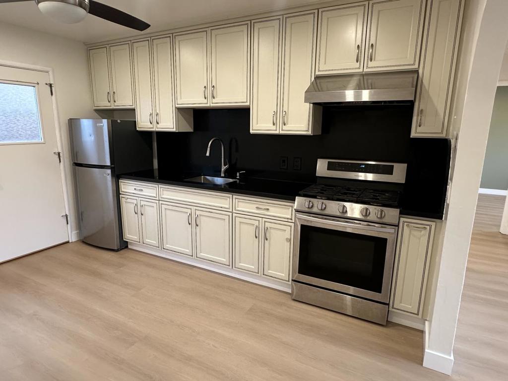 1 Pacific Avenue Property Photo 16