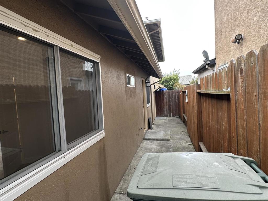 1 Pacific Avenue Property Photo 19