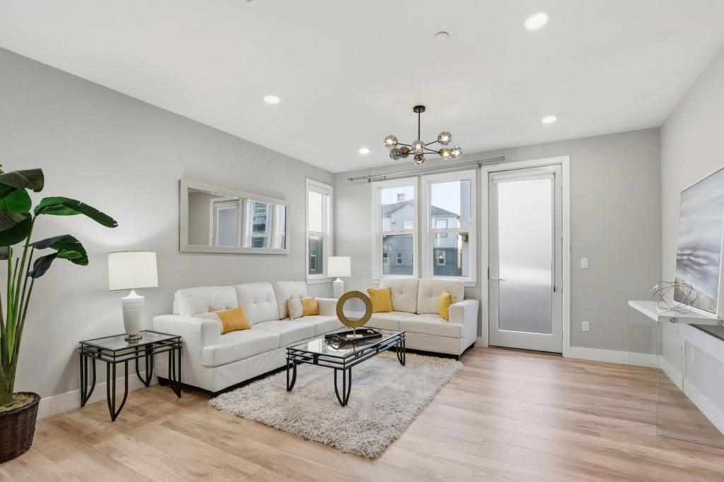 1427 Lavender Loop Property Photo 4
