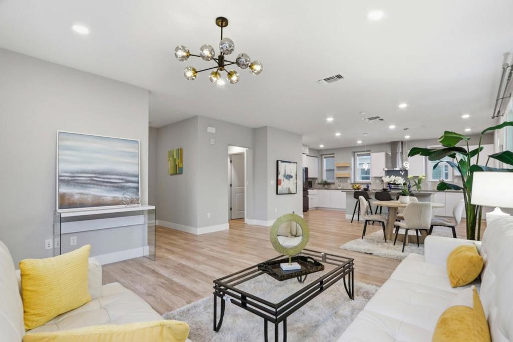 1427 Lavender Loop Property Photo 7