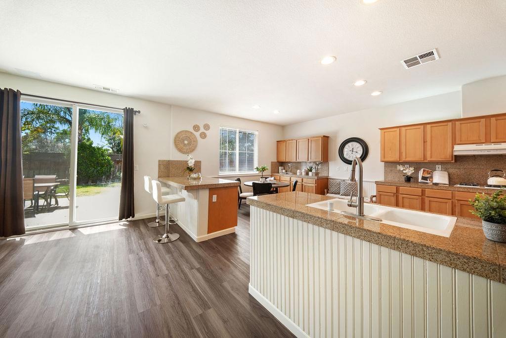 4505 Wagon Trail Way Property Photo 17