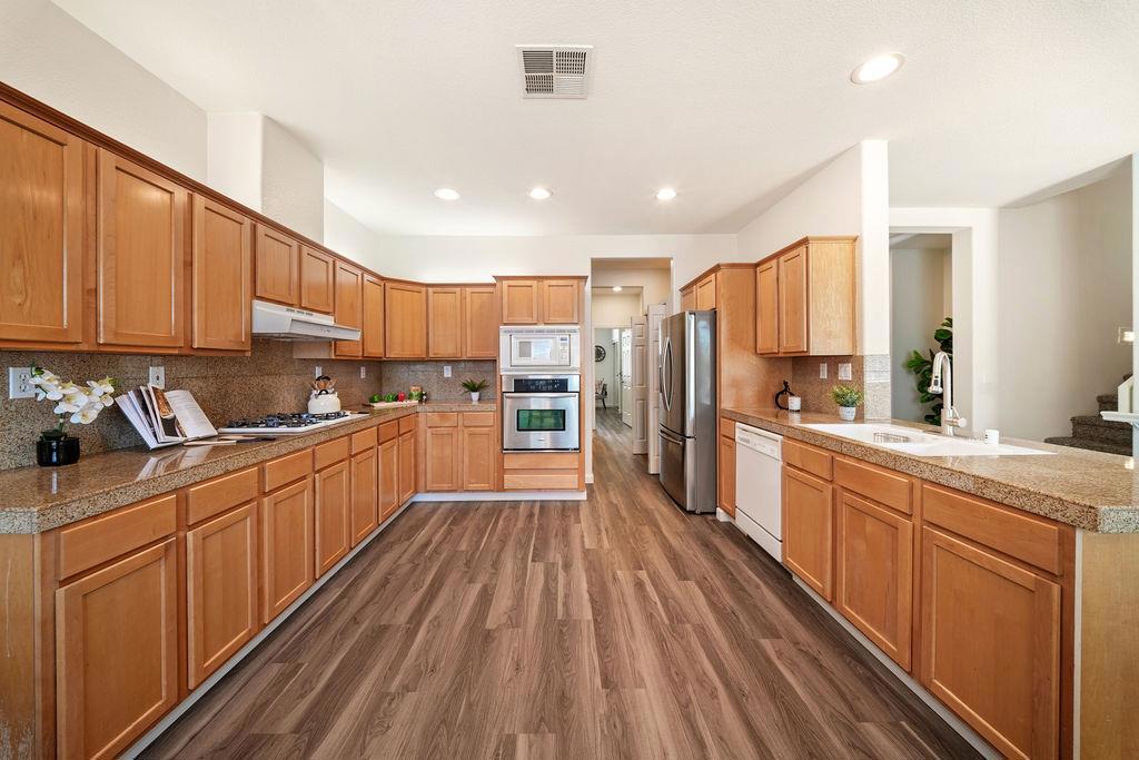 4505 Wagon Trail Way Property Photo 20