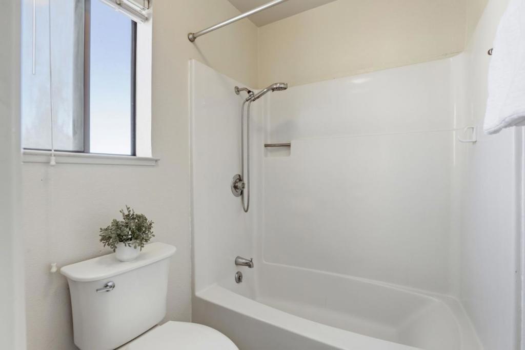 2101 Darnis Circle Property Photo 29