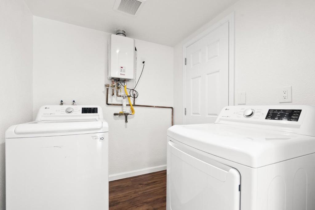 112 Siesta Court Property Photo 20