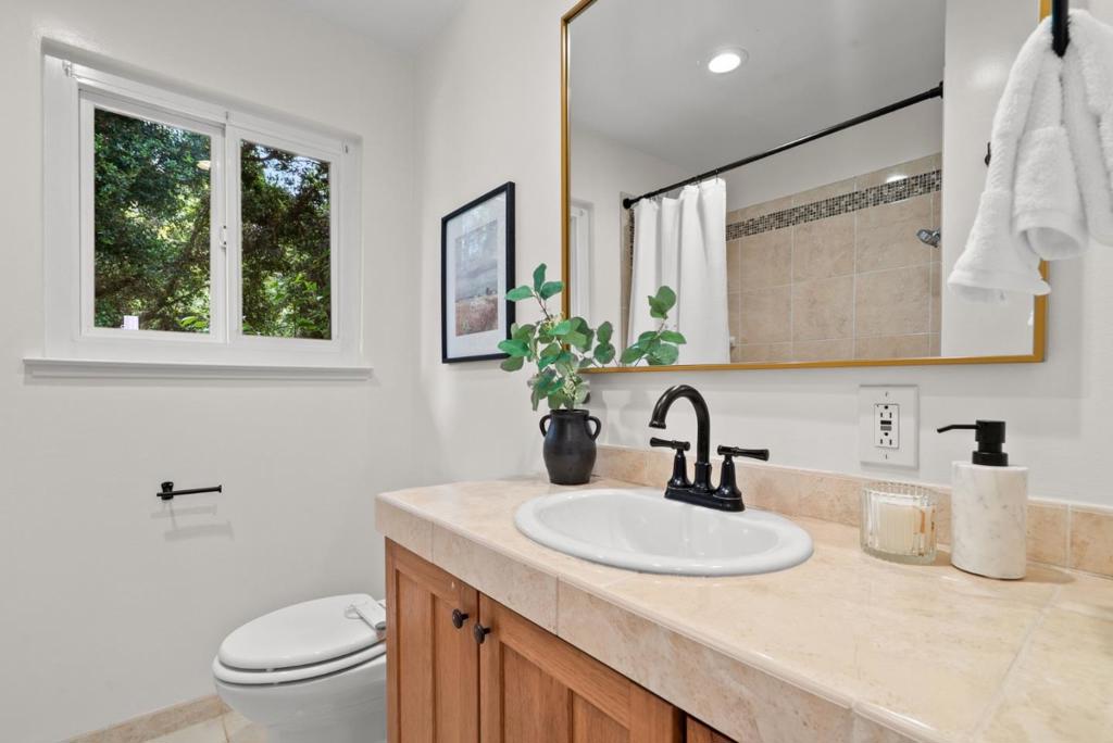 112 Siesta Court Property Photo 22