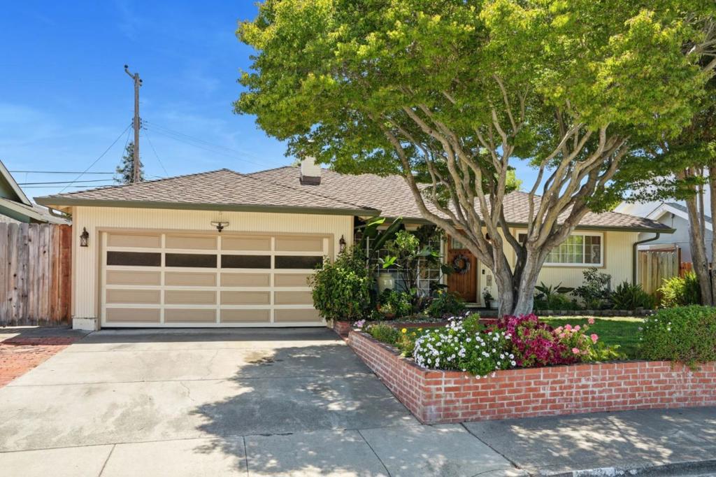 356 Los Padres Boulevard Property Photo 3